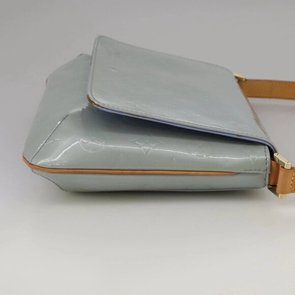 LOUIS VUITTON Monogram Vernis Thompson Street Bag Lavande - Picture 4 of 15